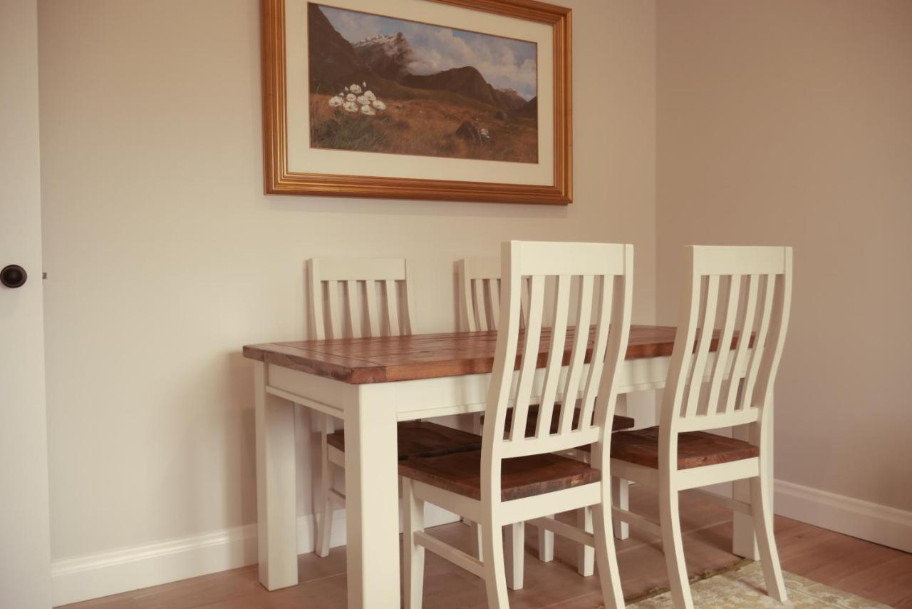 Apartment On St Georges Havelock North Buitenkant foto